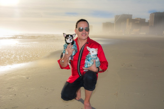 Anthony Rubio with Chihuahuas Bogie and Kimba visit Atlantic City Beach in December 